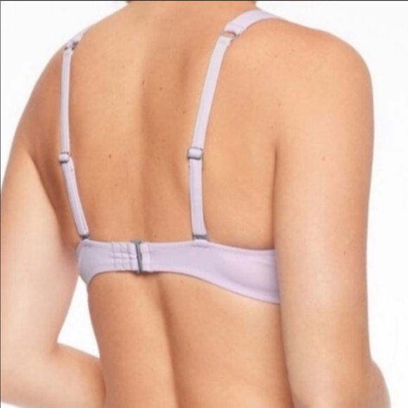 NWT Athleta Bra Cup Plunge Bikini Top. 38 B/C - Picture 2 of 7